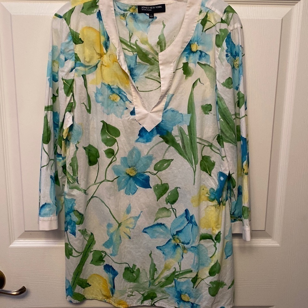L womens Jones New York floral 3/4 sleeve regular size top size L